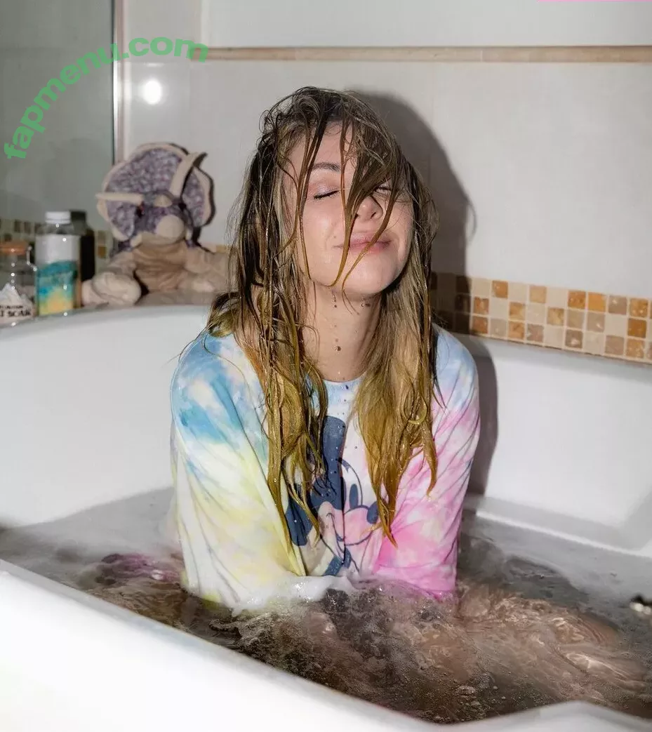 Alison Wonderland nude photo #0016 (alisonwonderland / allywonder)