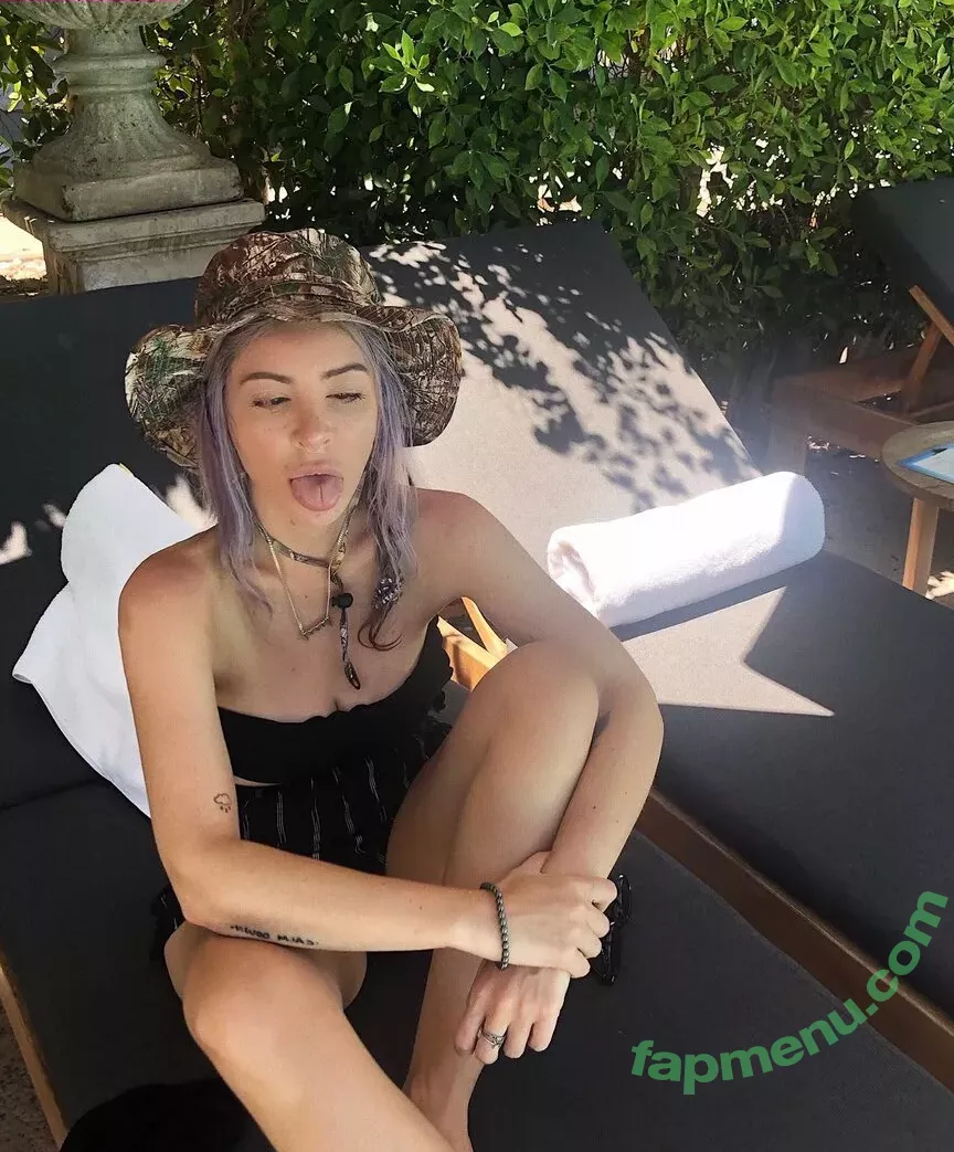 Alison Wonderland nude photo #0028 (alisonwonderland / allywonder)