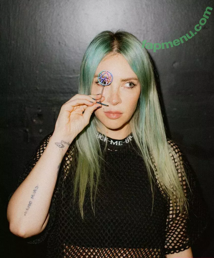 Alison Wonderland nude photo #0098 (alisonwonderland / allywonder)