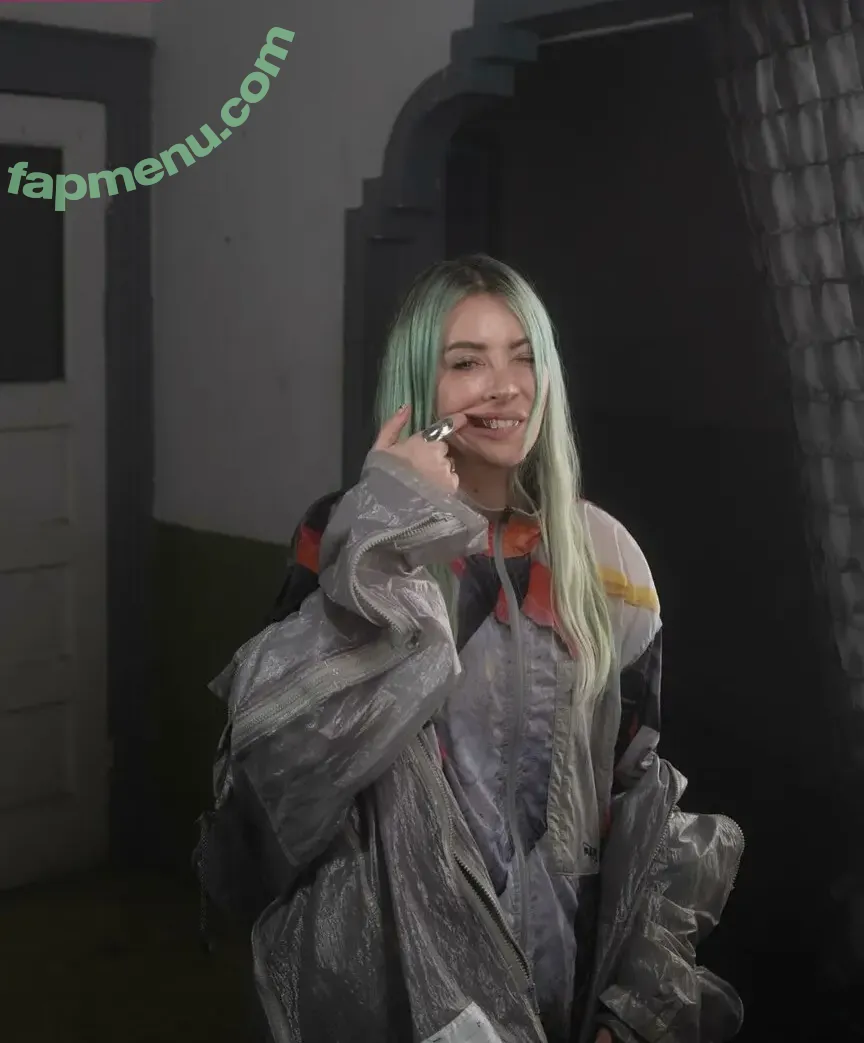 Alison Wonderland nude photo #0129 (alisonwonderland / allywonder)