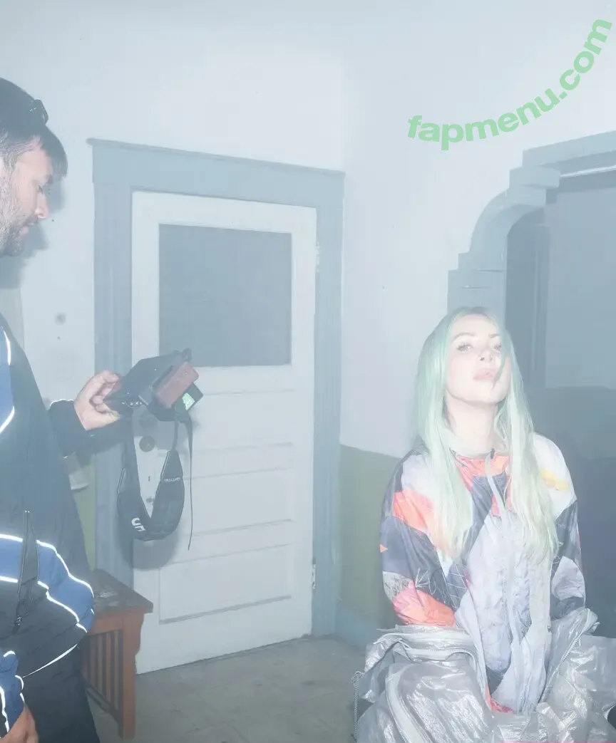 Alison Wonderland nude photo #0131 (alisonwonderland / allywonder)