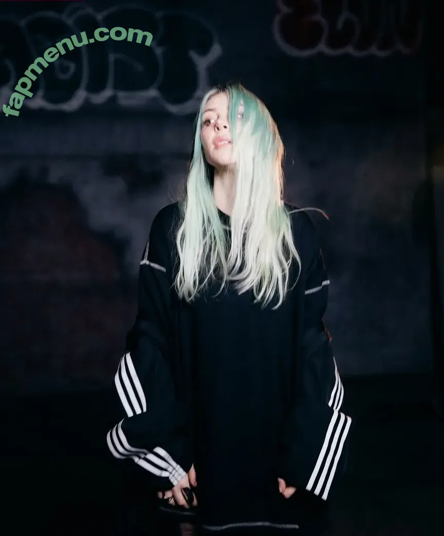 Alison Wonderland nude photo #0137 (alisonwonderland / allywonder)