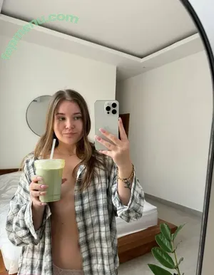 alisonlilbaby / alisonweb / webgirl nude photo #0073