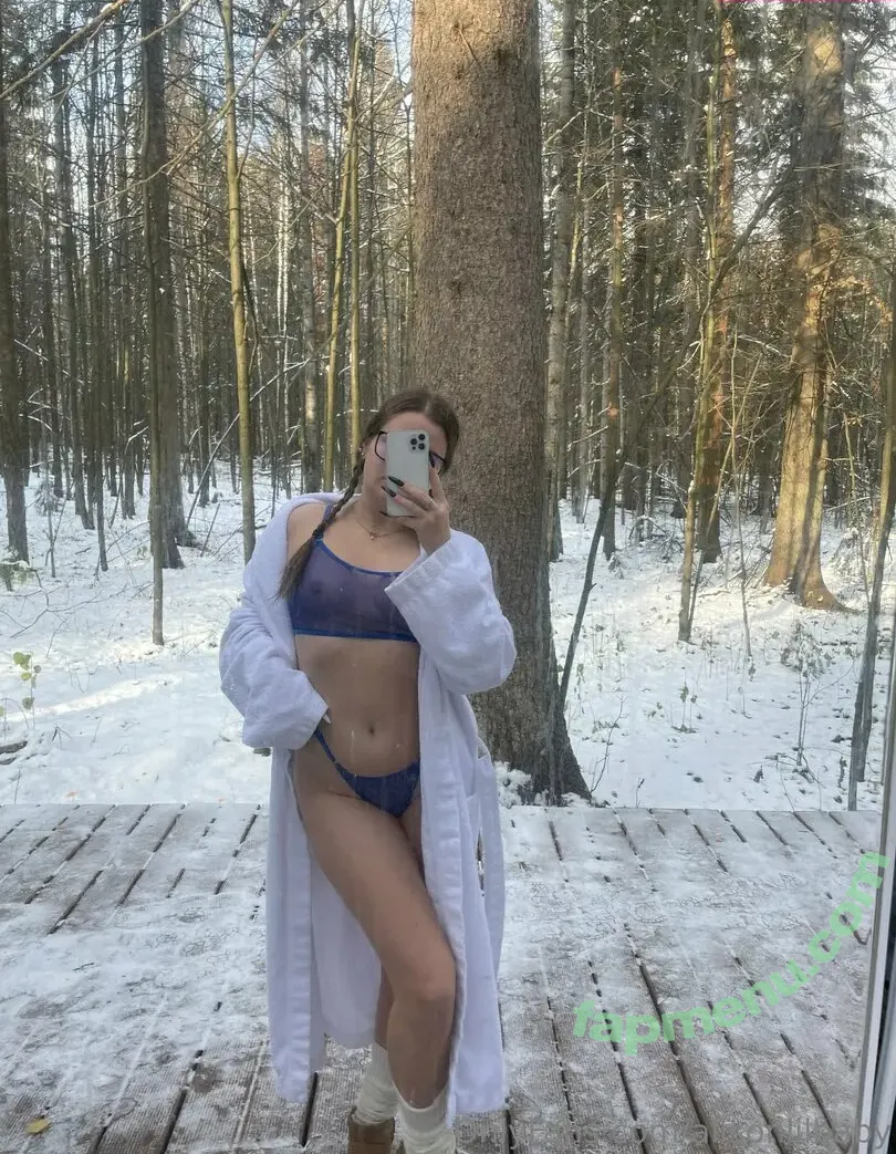 alisonlilbaby nude photo #0045 (alisonweb / webgirl)