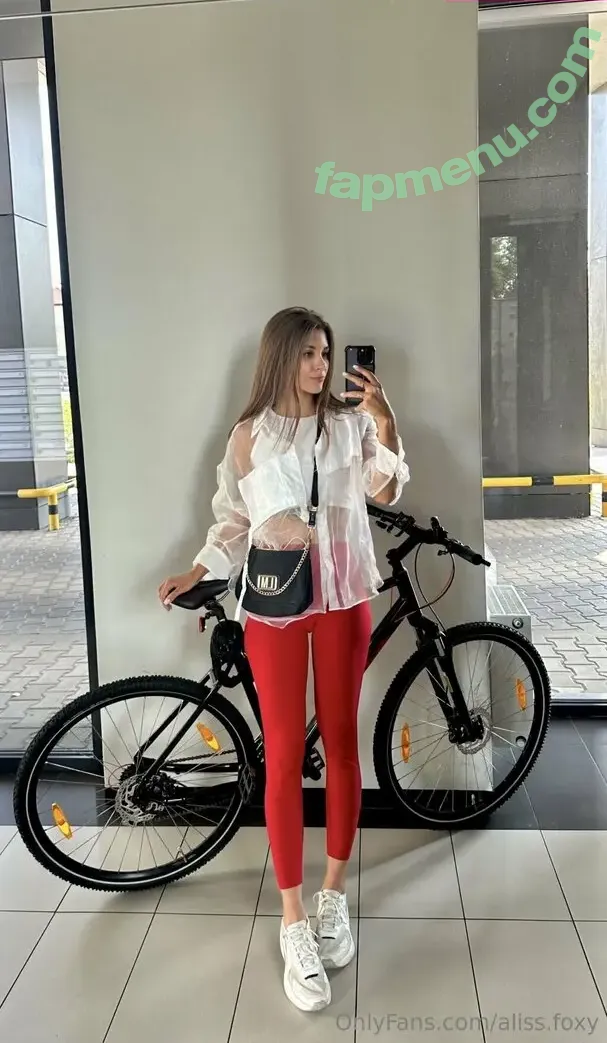 aliss.foxy nude photo #0270 (aliss.foxyy)