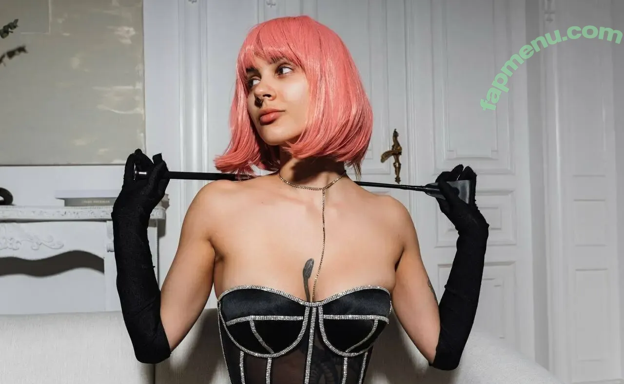 aliss.foxy nude photo #0275 (aliss.foxyy)