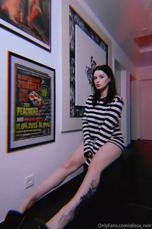 Alissa Noir / AlissaNoir / alissa_noir nude photo #0029