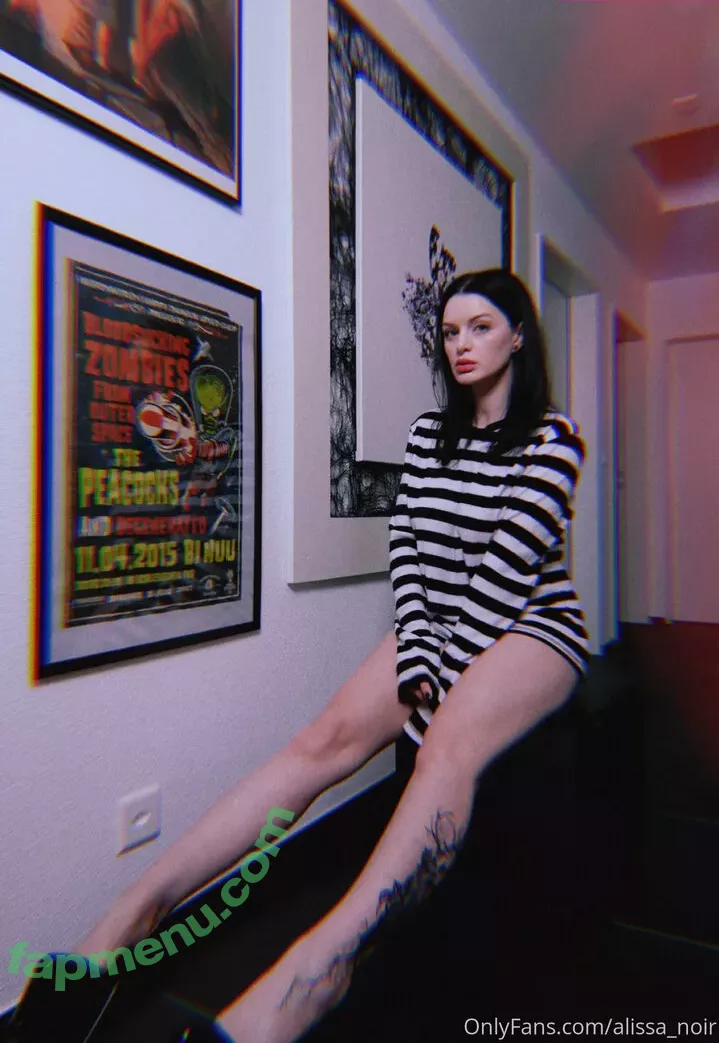 Alissa Noir nude photo #0029 (AlissaNoir / alissa_noir)