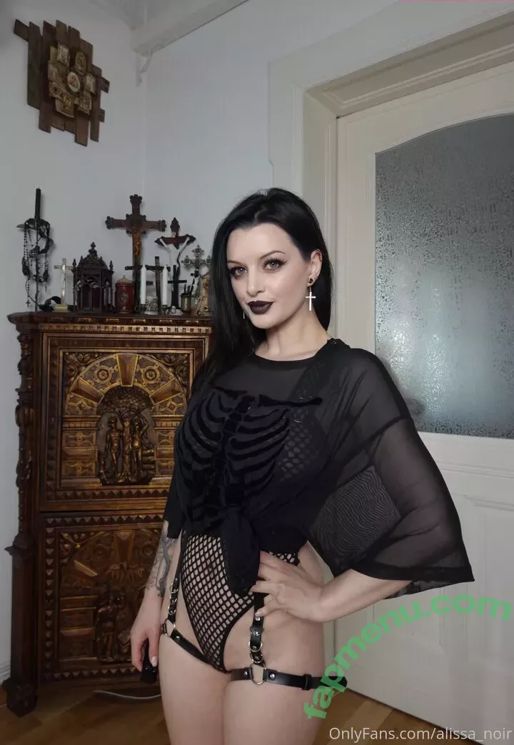 Alissa Noir nude photo #0453 (AlissaNoir / alissa_noir)
