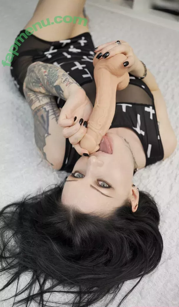 Alissa Noir nude photo #0582 (AlissaNoir / alissa_noir)