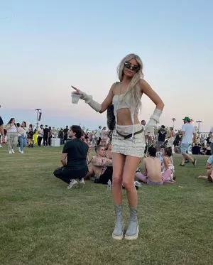 Alissa Violet / alissaviolet nude photo #0021