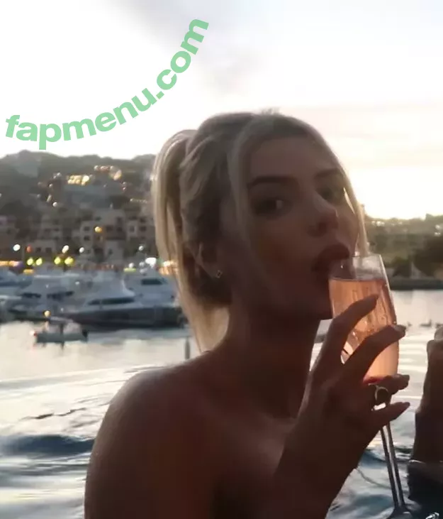 Alissa Violet nude photo #0267 (alissaviolet)