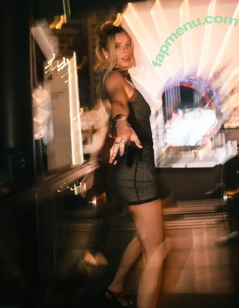 Alissa Violet nude photo #0654 (alissaviolet)