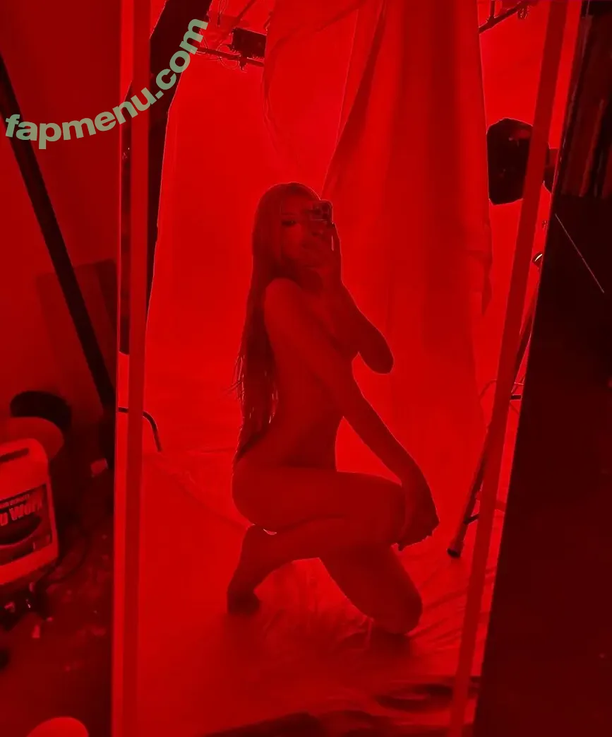 Alissa Violet nude photo #0661 (alissaviolet)