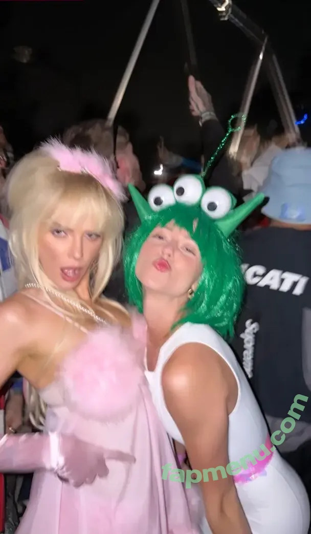 Alissa Violet nude photo #0665 (alissaviolet)