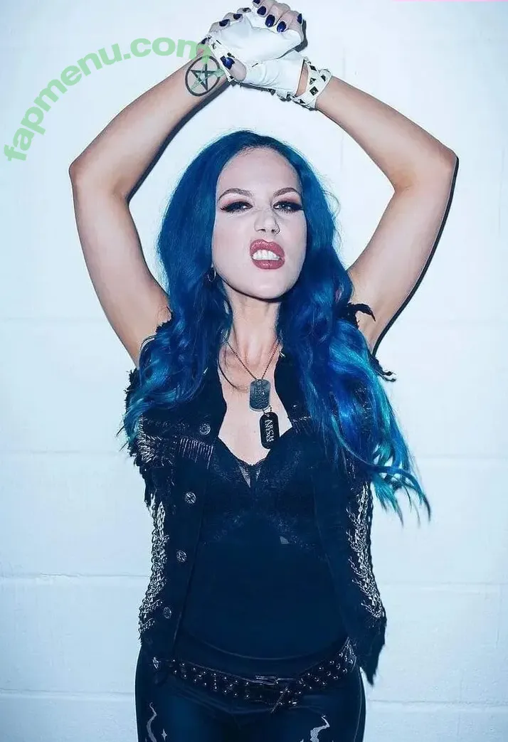 Alissa White-Gluz nude photo #0064 (AlissaWhiteGluz / Metal Singer / Xray / brooktality)