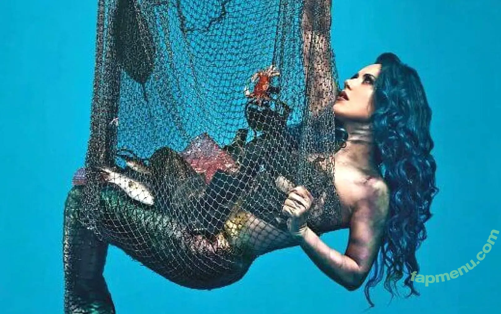 Alissa White-Gluz nude photo #0085 (Alissa White Gluz / AlissaWhiteGluz / Metal Singer / Xray)