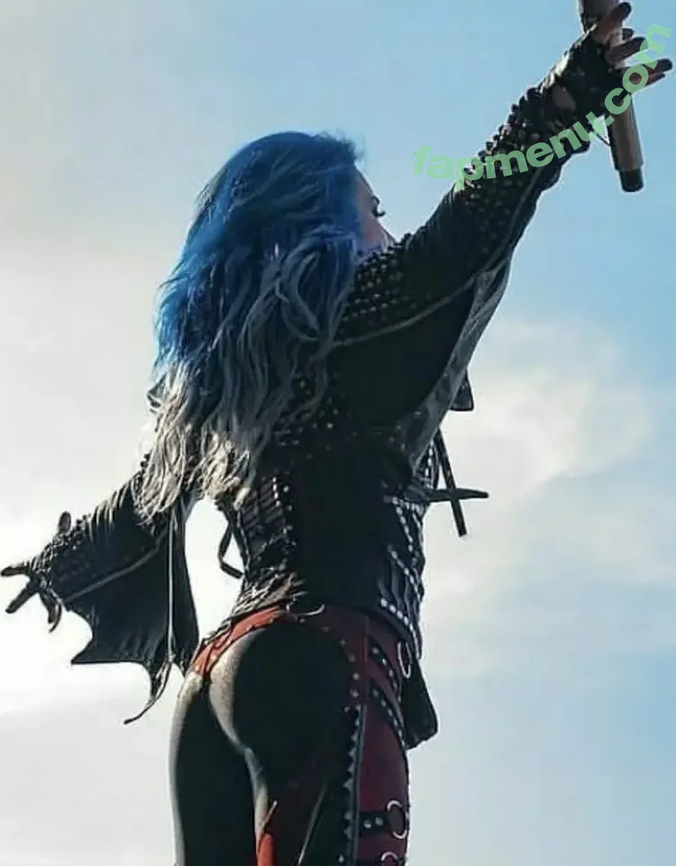 Alissa White-Gluz nude photo #0088 (Alissa White Gluz / AlissaWhiteGluz / Metal Singer / Xray)
