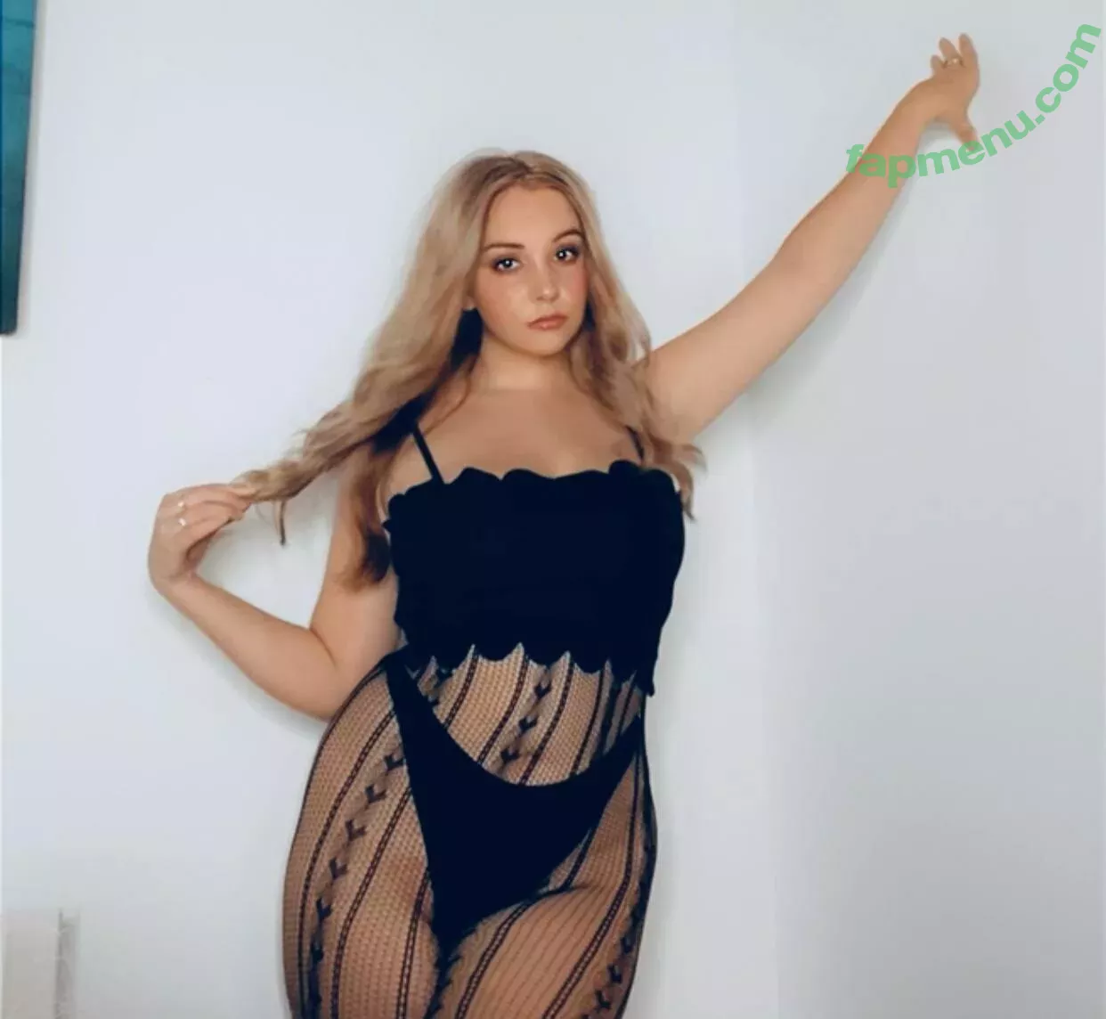 alissaquinn nude photo #0035 (Alissa / realalyssaquinn)