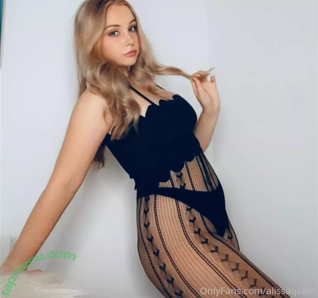 alissaquinn nude photo #0038 (Alissa / realalyssaquinn)