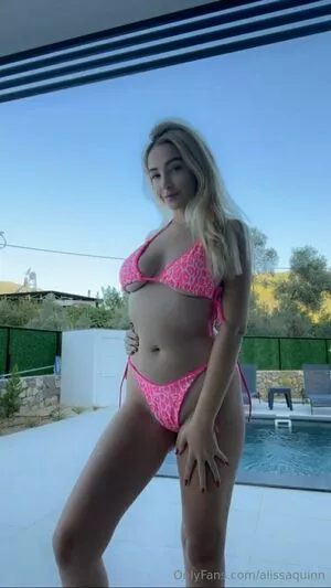 alissaquinn / Alissa / realalyssaquinn nude photo #1006