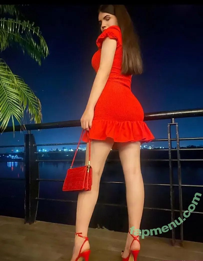 alisssondiavla nude photo #0013 (alissondavilaa_)