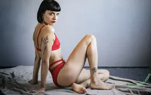  nude photo #0007
