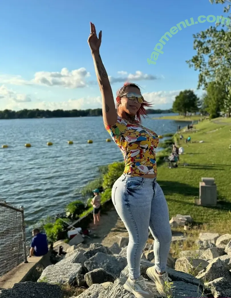 aliszongomez nude photo #0001 (aliszoon_goomez)