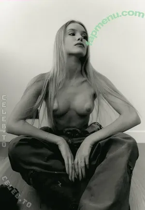 Alix Morillo / morillo.alix nude photo #0031