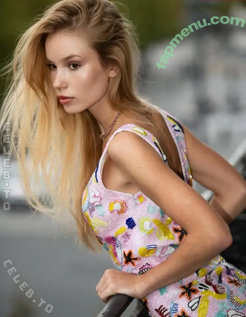 Alix Morillo nude photo #0017 (morillo.alix)