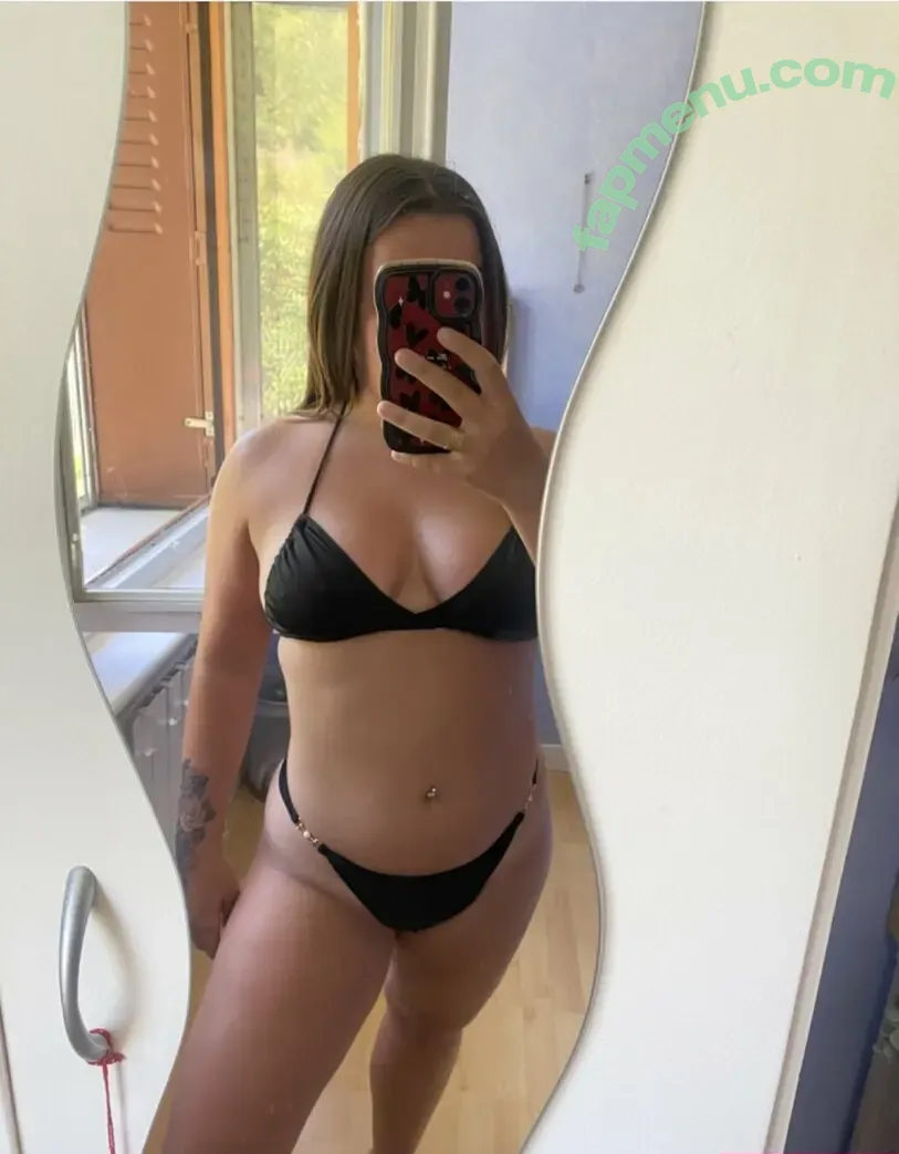 Alixia_bvs nude photo #0014 (Alixia_bvs)