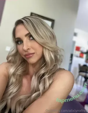 alixlynxfree / thealixlynx nude photo #0018
