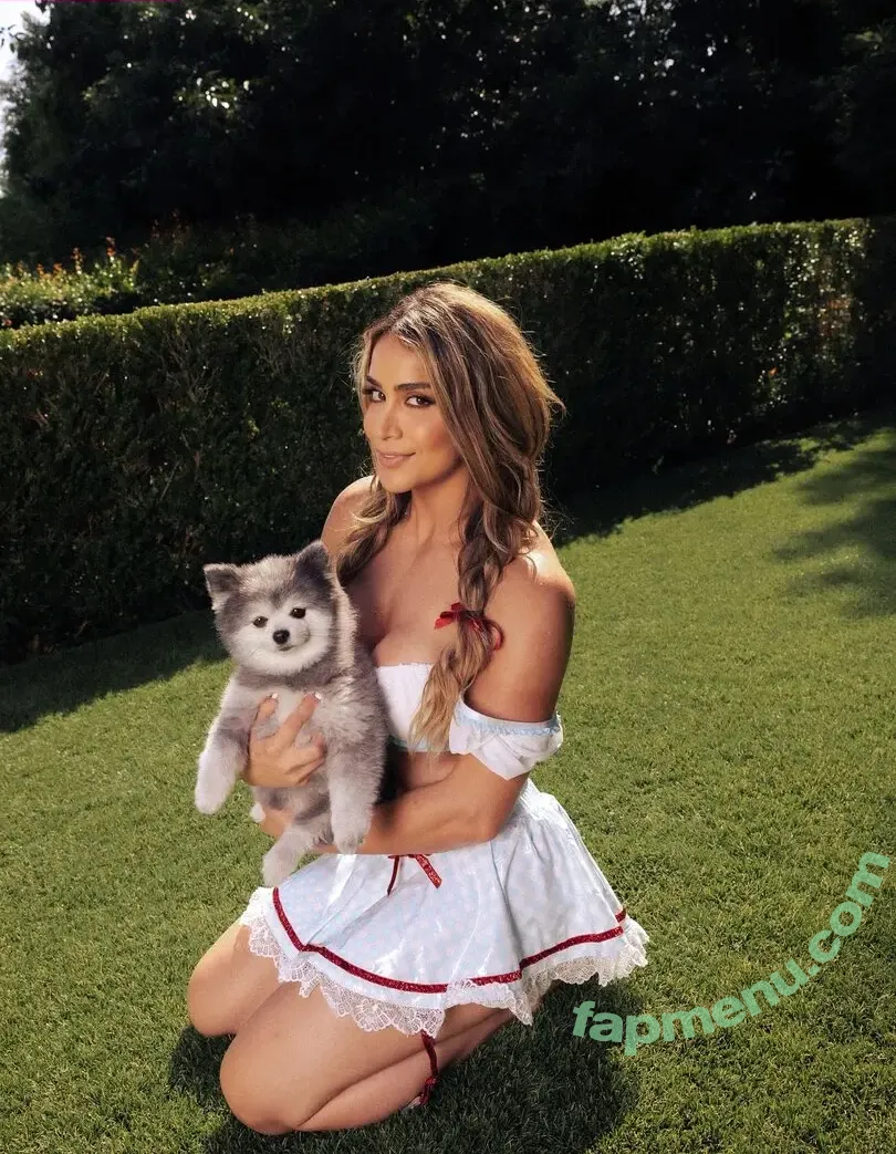 Aliyah nude photo #0009 (aliyahwwe)