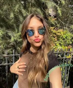 Aliyah Ortega / SisterJenna Ortega / aliyah.ortega / ortega00 nude photo #0097