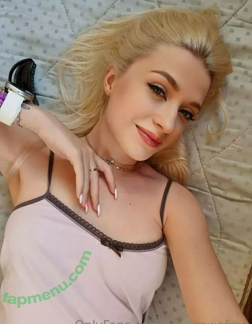 aliyarowefree nude photo #0004 (alievalery)