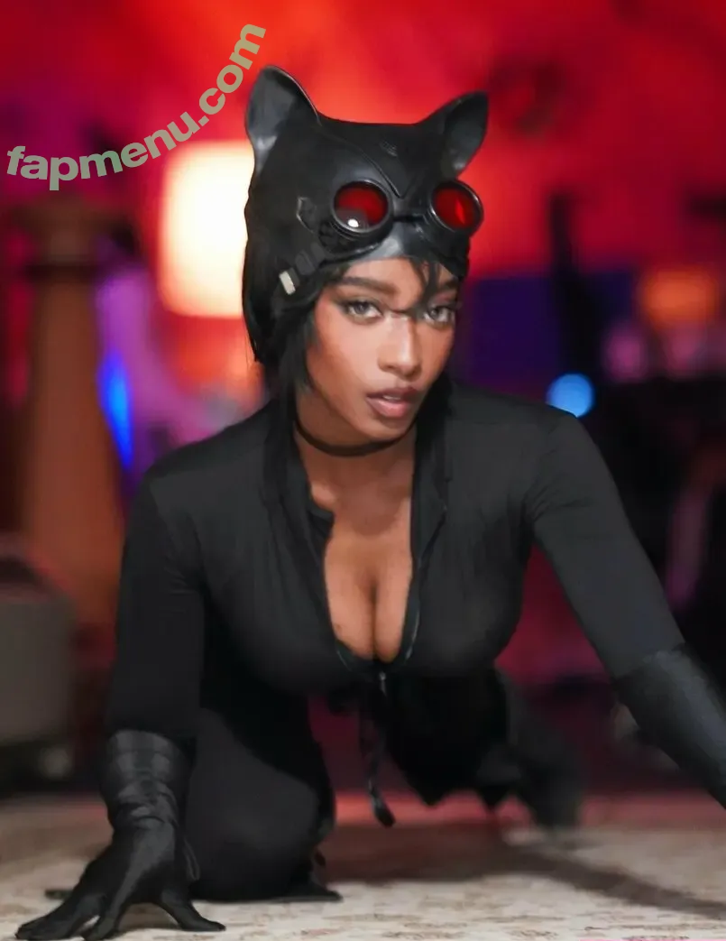 aliyawill nude photo #0143 (aliya.will)