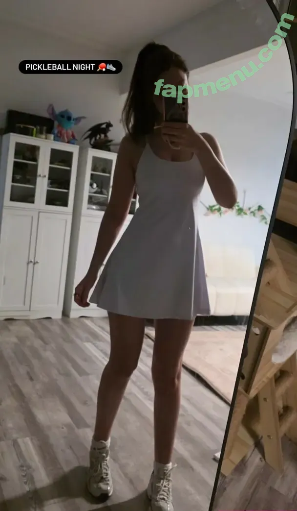 Aliythia nude photo #0017 (alitaliya__)