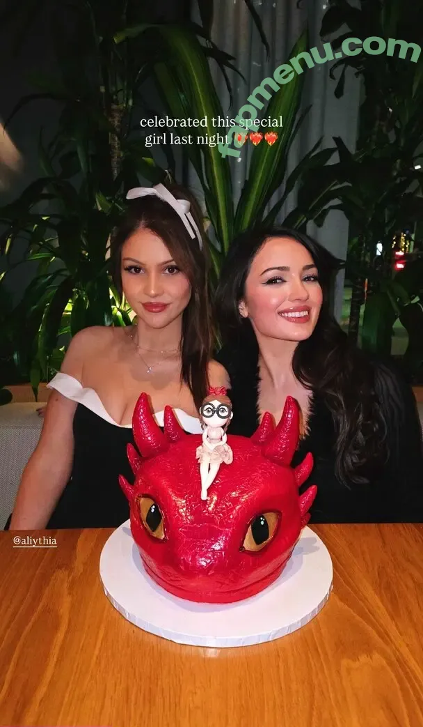 Aliythia nude photo #0049 (alitaliya__)