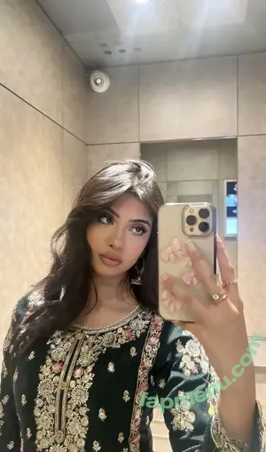 Aliza Shan / alizashan nude photo #0089