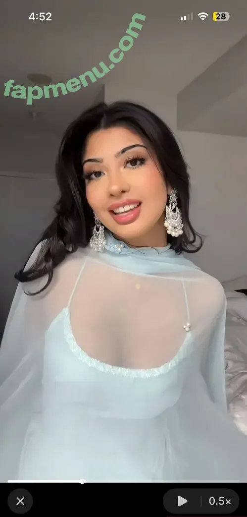 Aliza Shan nude photo #0002 (alizashan)