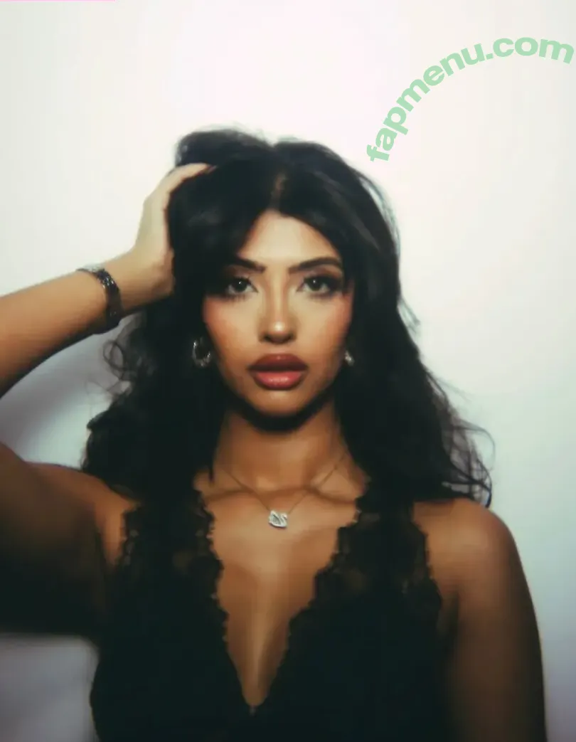 Aliza Shan nude photo #0041 (alizashan)