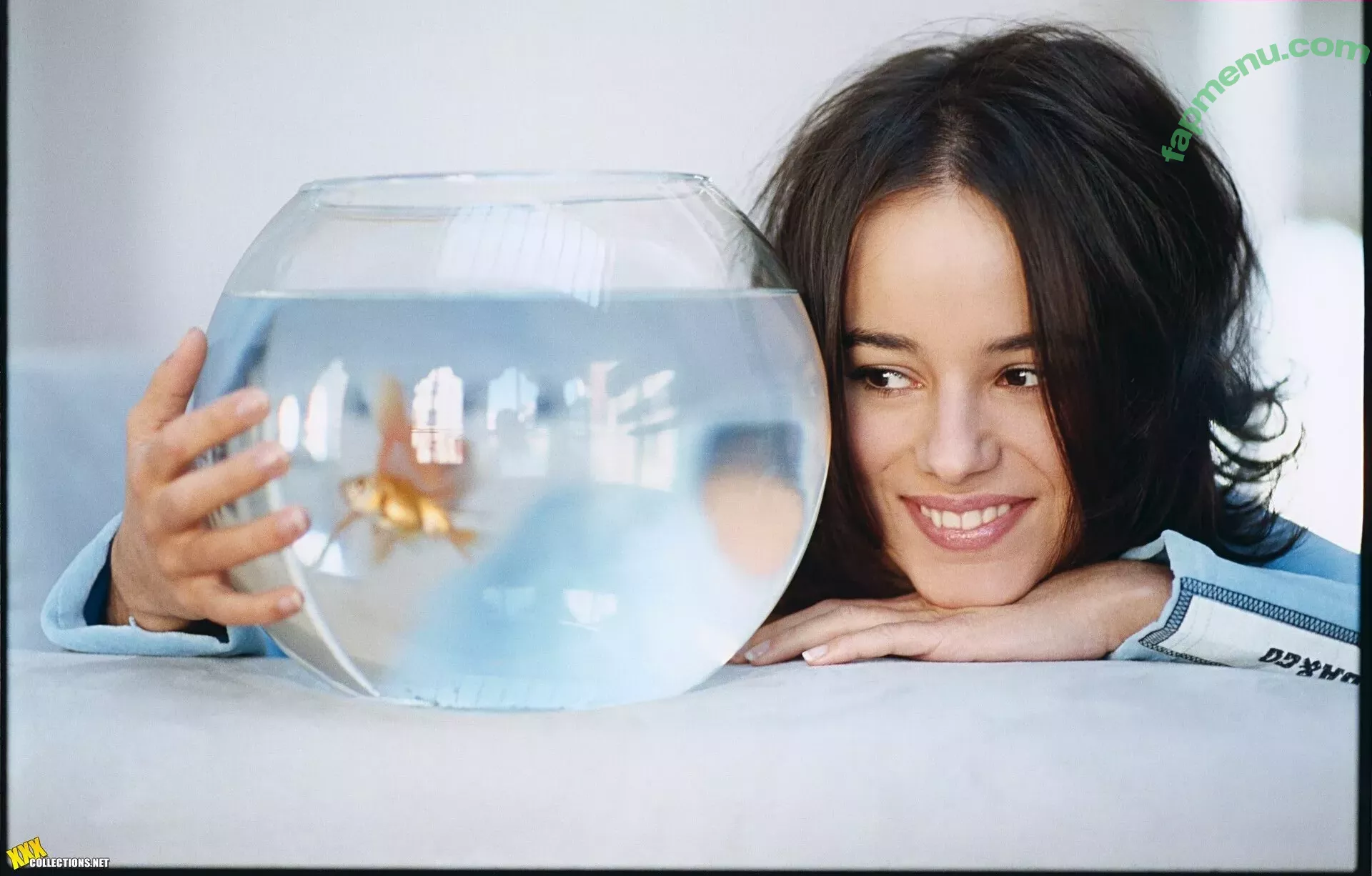 Alizee nude photo #0050 (alizeeofficiel / alizeesanzeth)