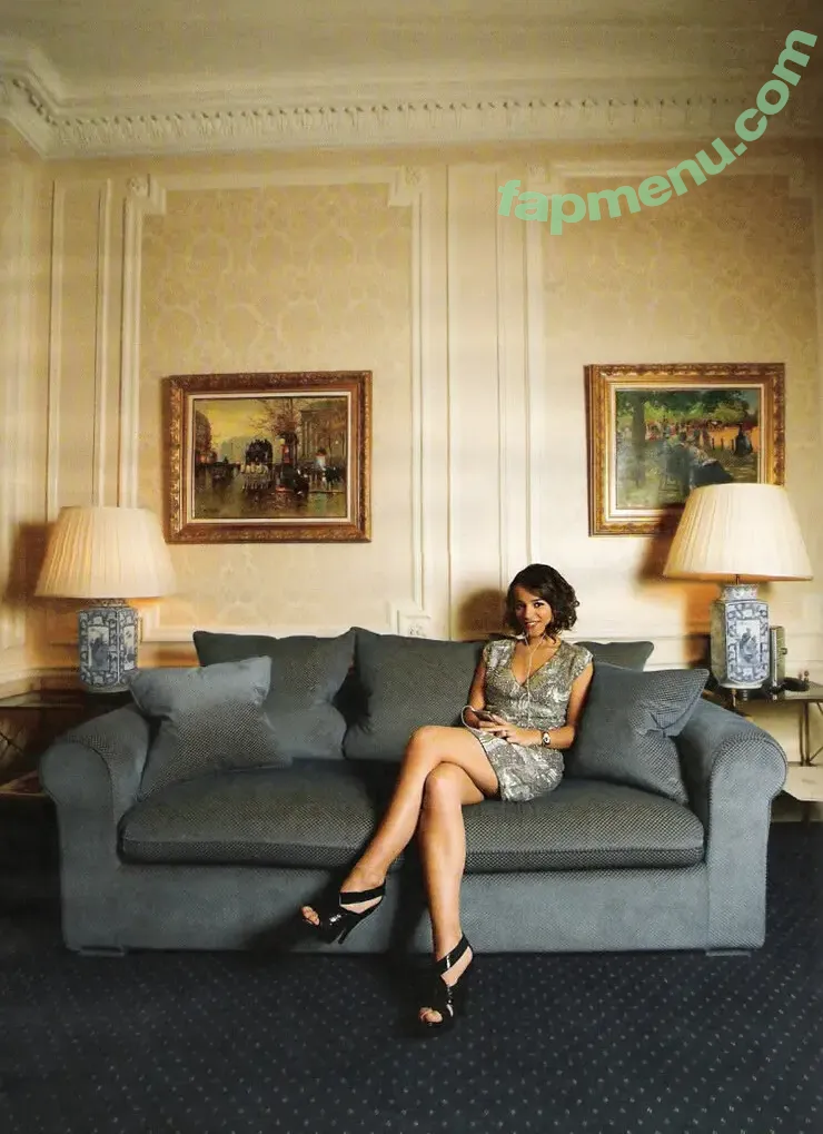 Alizee nude photo #0121 (alizeeofficiel / alizeesanzeth)