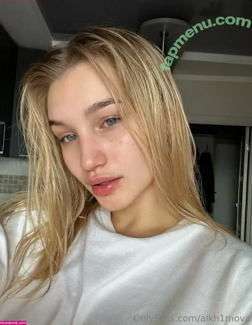 Alkh1mova nude photo #0007 (Alkh1mova)