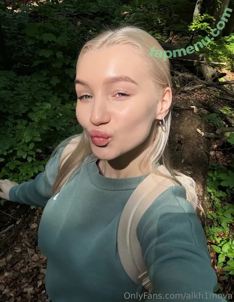 Alkh1mova nude photo #0074 (Alkh1mova)