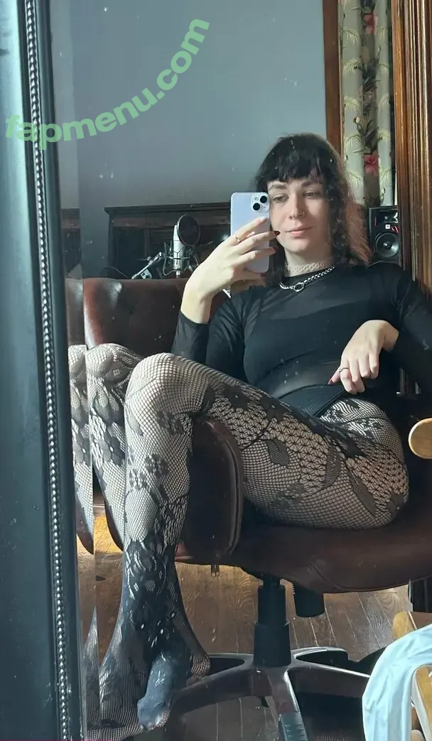 alleycatnai nude photo #0003 (alleycatnai)
