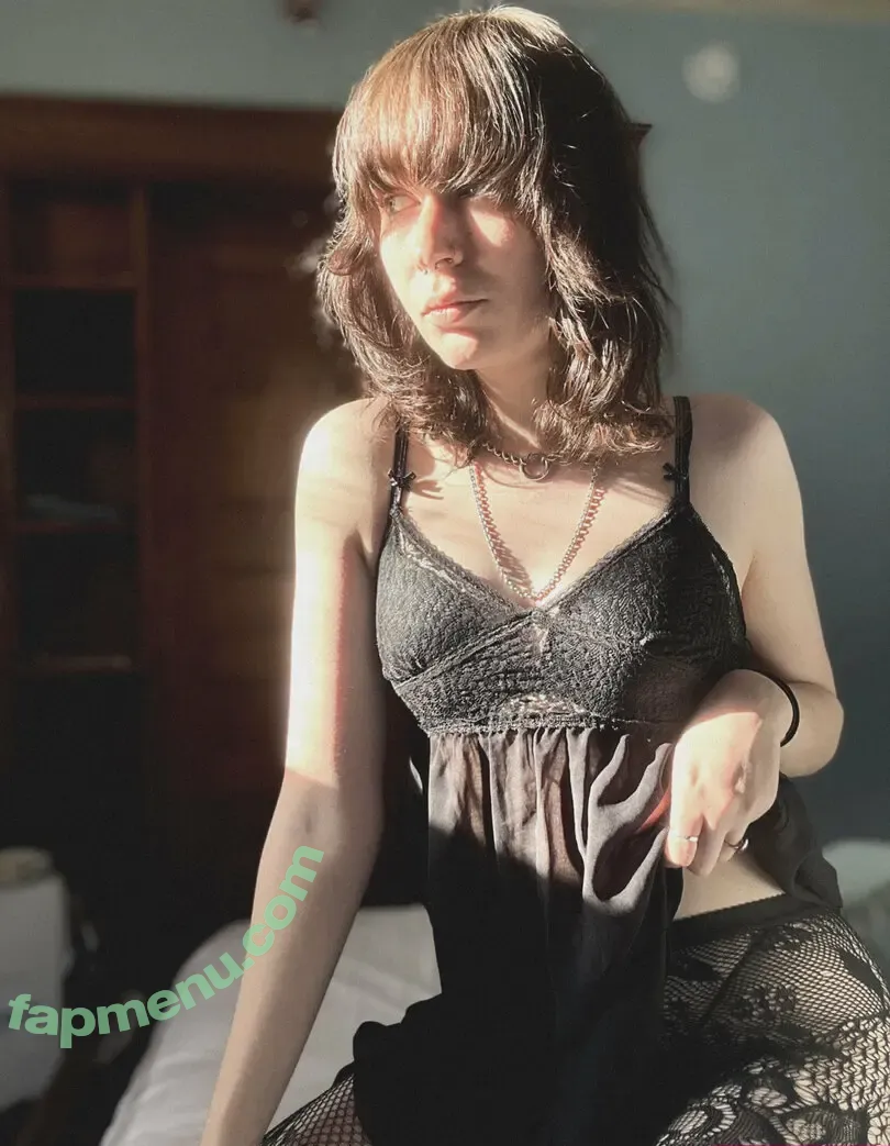 alleycatnai nude photo #0009 (alleycatnai)