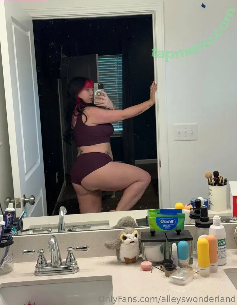 alleyswonderland nude photo #0117 (alleyswonderlandxo)