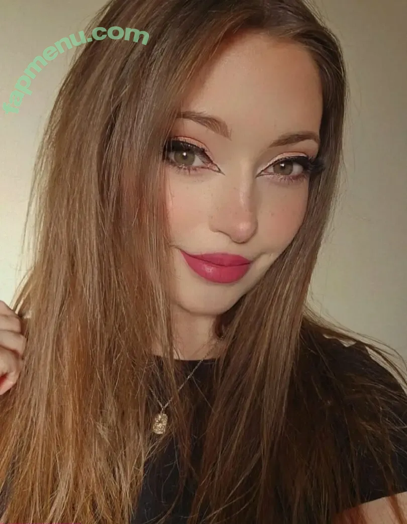 Alli Flanagan nude photo #0037 (allicat1014)