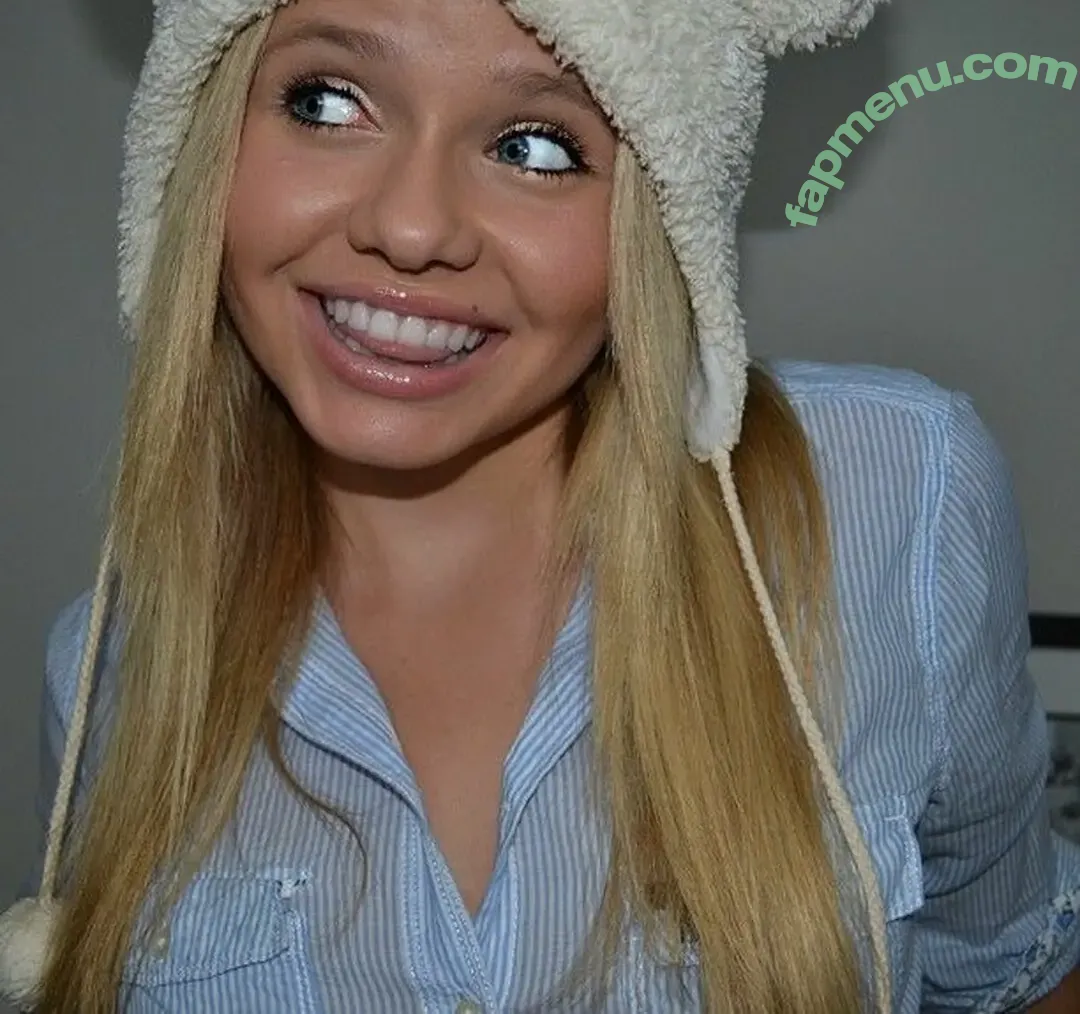 Alli Simpson nude photo #0013 (allisimpson)